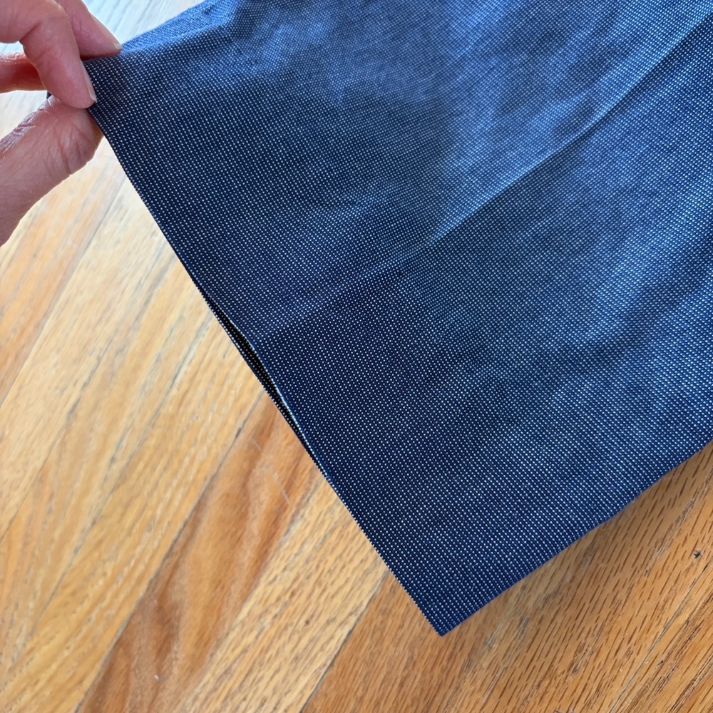 Banana Republic Navy Chinos - Picture 4 of 5